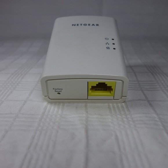 Netgear Powerline 500 Networking Adapter XAV5201 v2 - Picture 4 of 7